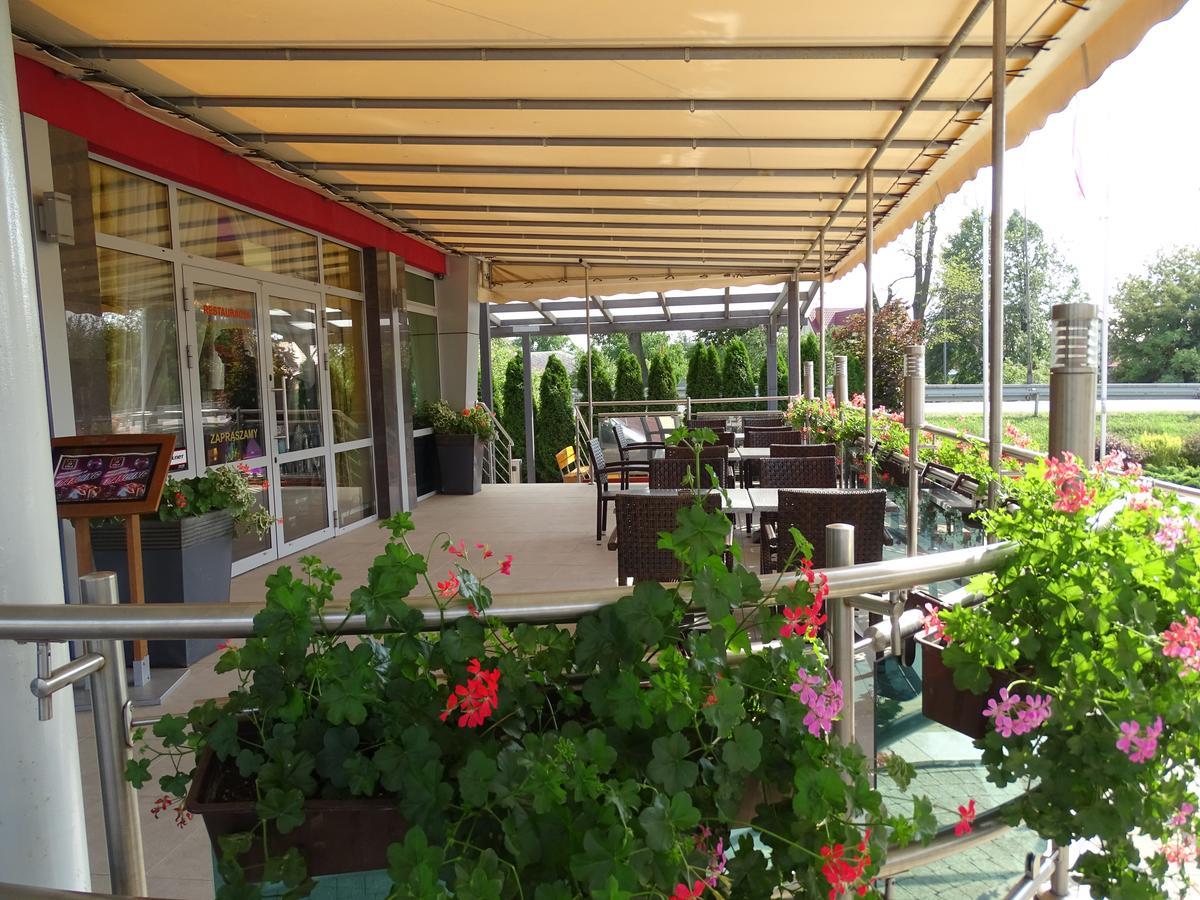 Hotel Pikul ปูวาวือ ภายนอก รูปภาพ