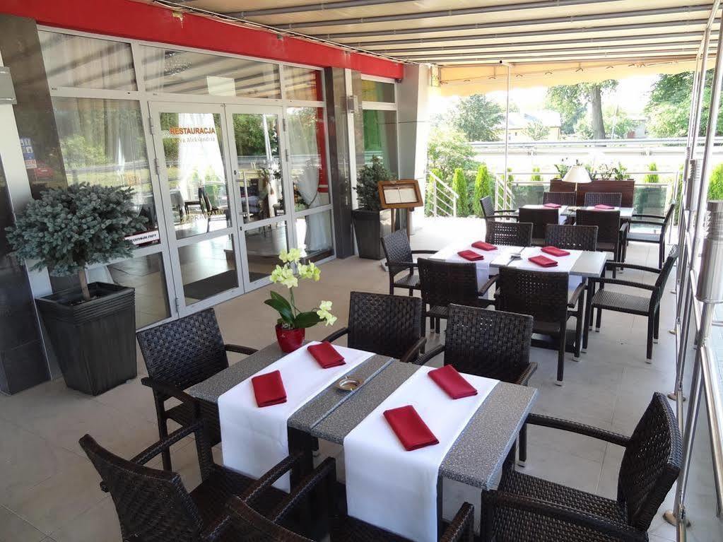 Hotel Pikul ปูวาวือ ภายนอก รูปภาพ